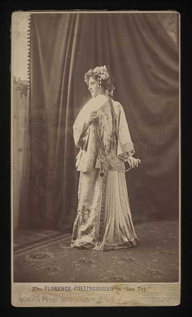 Photographic portrait of the actress Florence Collingbourn in San Toy, Alfred Ellis and Walery, London, ca. 1899.