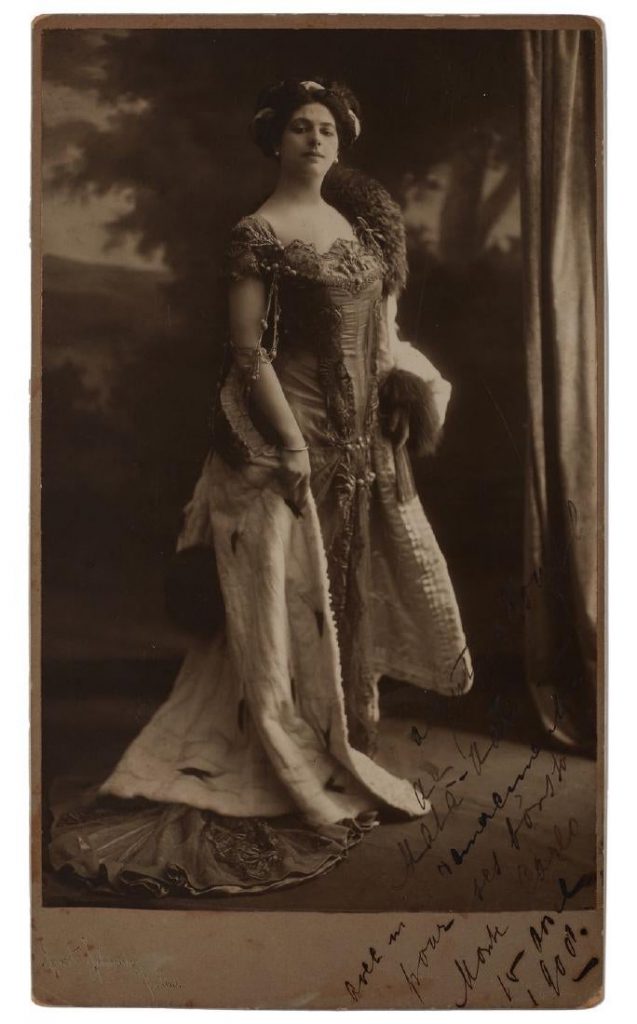 MATA HARI pseud. Margaretha Grietje Zelle. 1876-1917